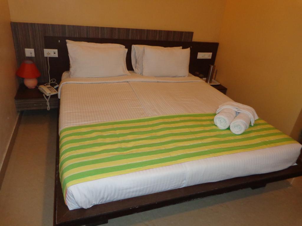 Rainbow Boutique Aparthotel 3*